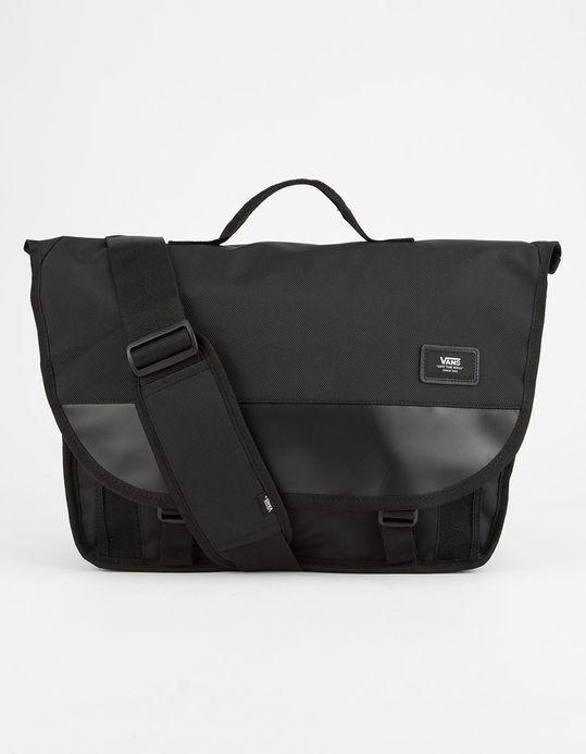 Bosses can look efficient and prepared with this bag